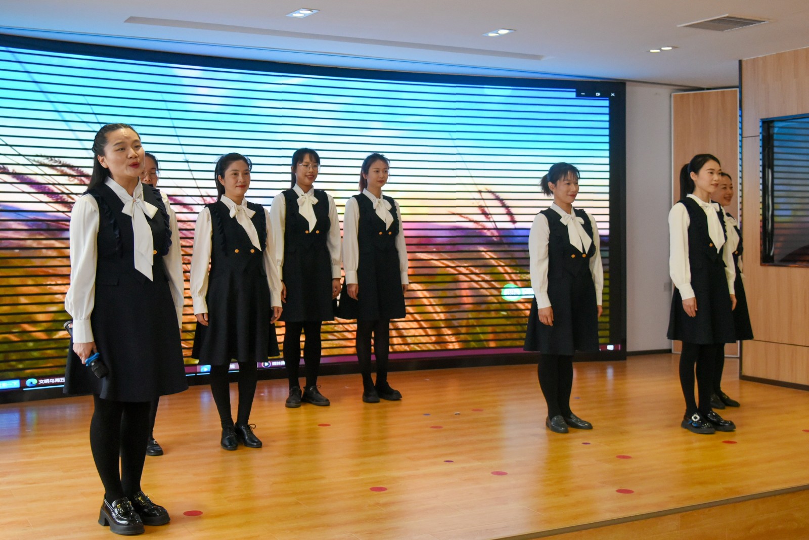 1704772106103546.jpg 2-1.jpg