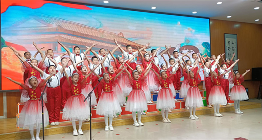 赤峰這所學(xué)校的紅色主題展演很走心 ——內(nèi)蒙古自治區(qū)赤峰市元寶山區(qū)山前學(xué)校關(guān)工委開展紅色教育活動