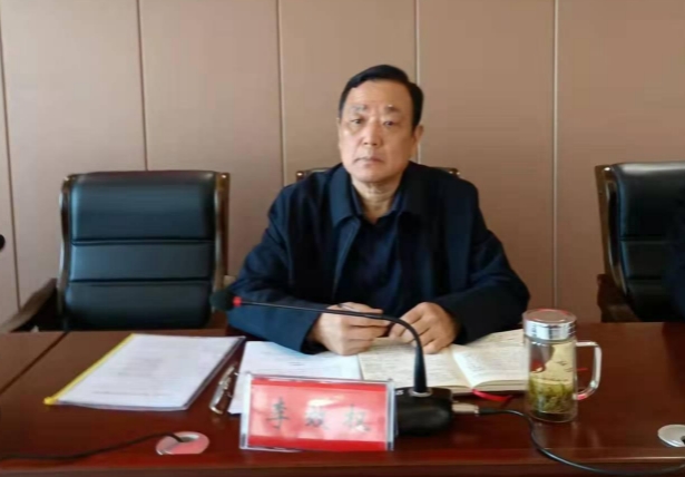 一片丹心向陽開 無私奉獻育新人——記安徽省六安市舒城縣關(guān)工委執(zhí)行主任李效權(quán)同志  的先進事跡