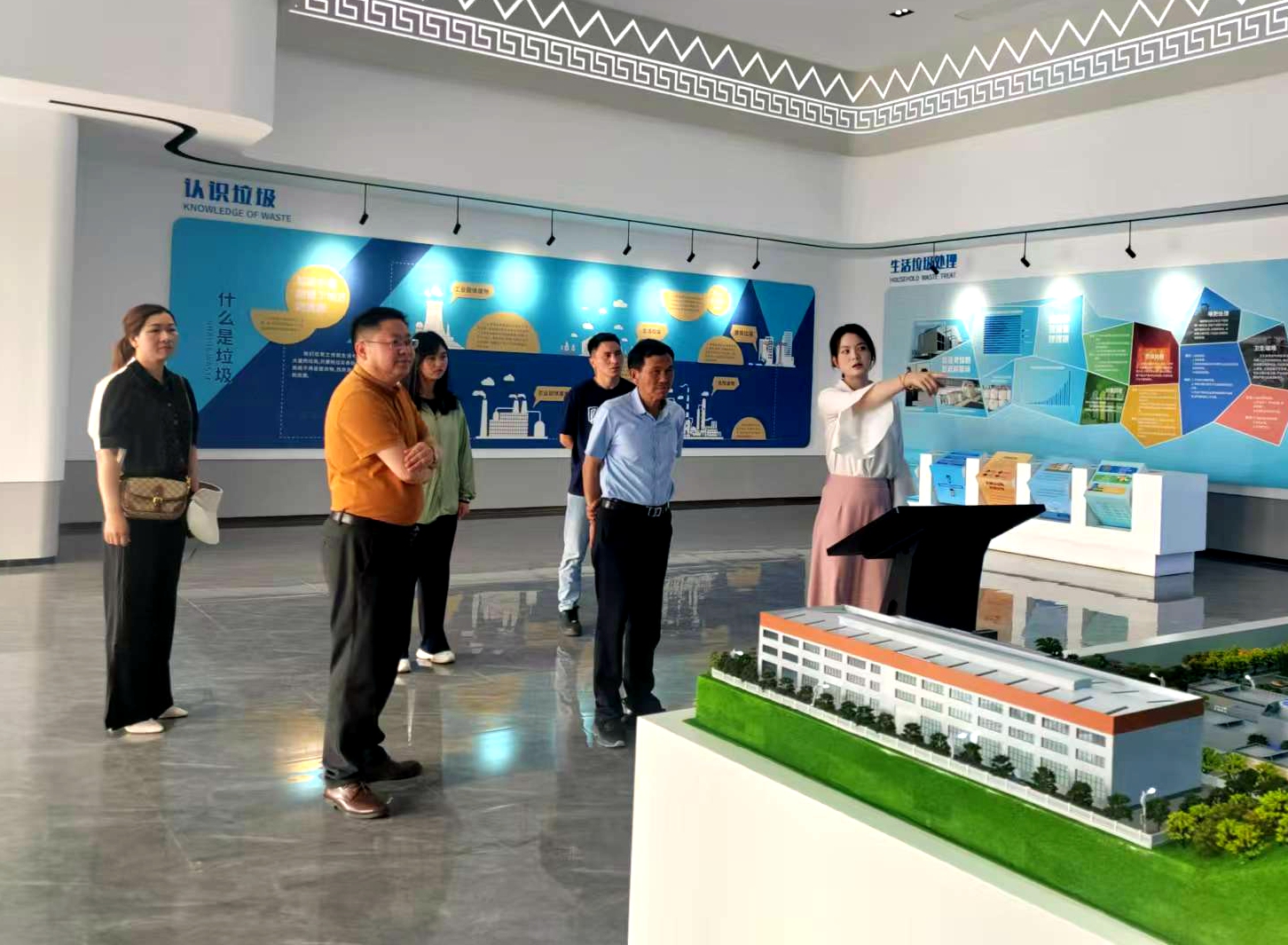 四川省涼山州會(huì)東縣“五老”吳賢位：智慧為筆，行動(dòng)為墨，書寫會(huì)東關(guān)心下一代華章