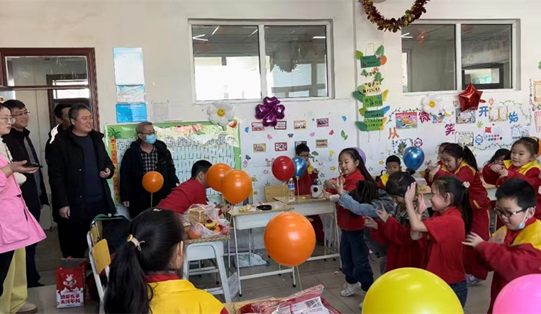 元寶山區(qū)元礦小學(xué)元旦活動(dòng)照片3_副本.jpg