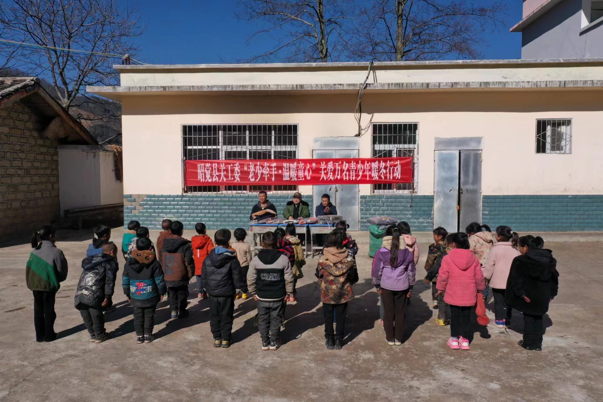 1704421355890744.jpg 1293734806.jpg