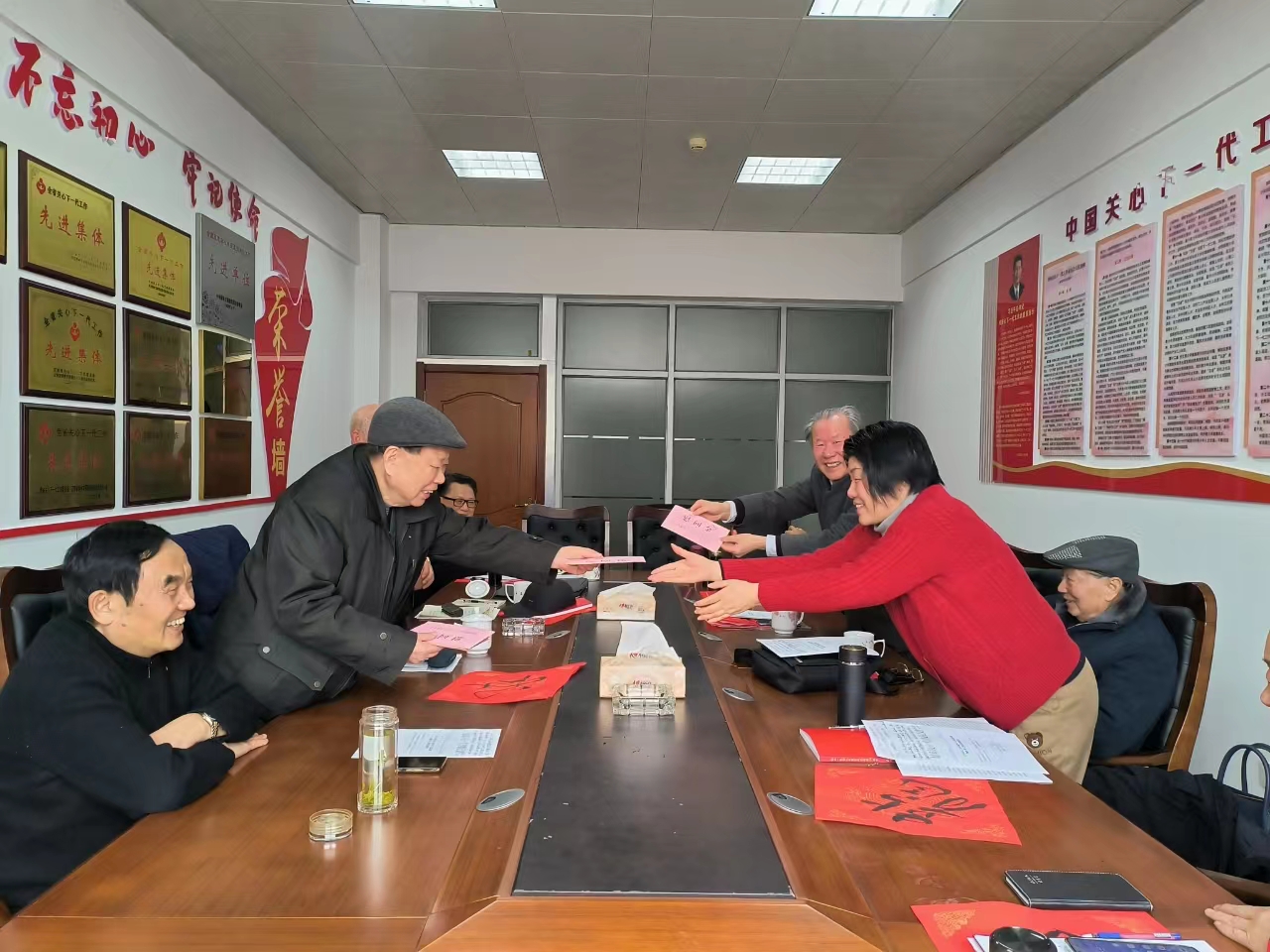 1706680652329172.jpg 報(bào)告團(tuán)壓縮4.jpg