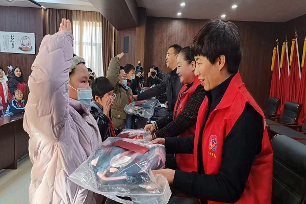 1706856240557452.jpg 02.jpg