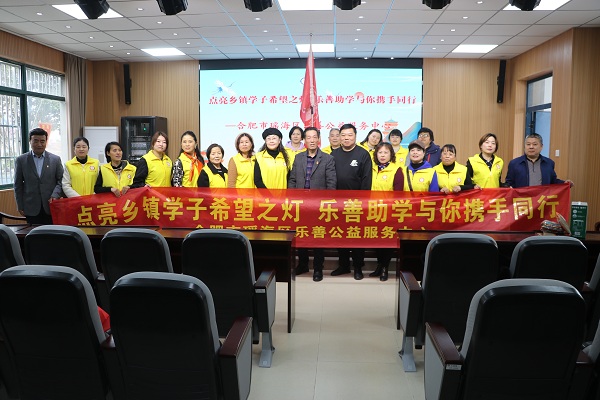 1711631233610834.jpg 3.jpg