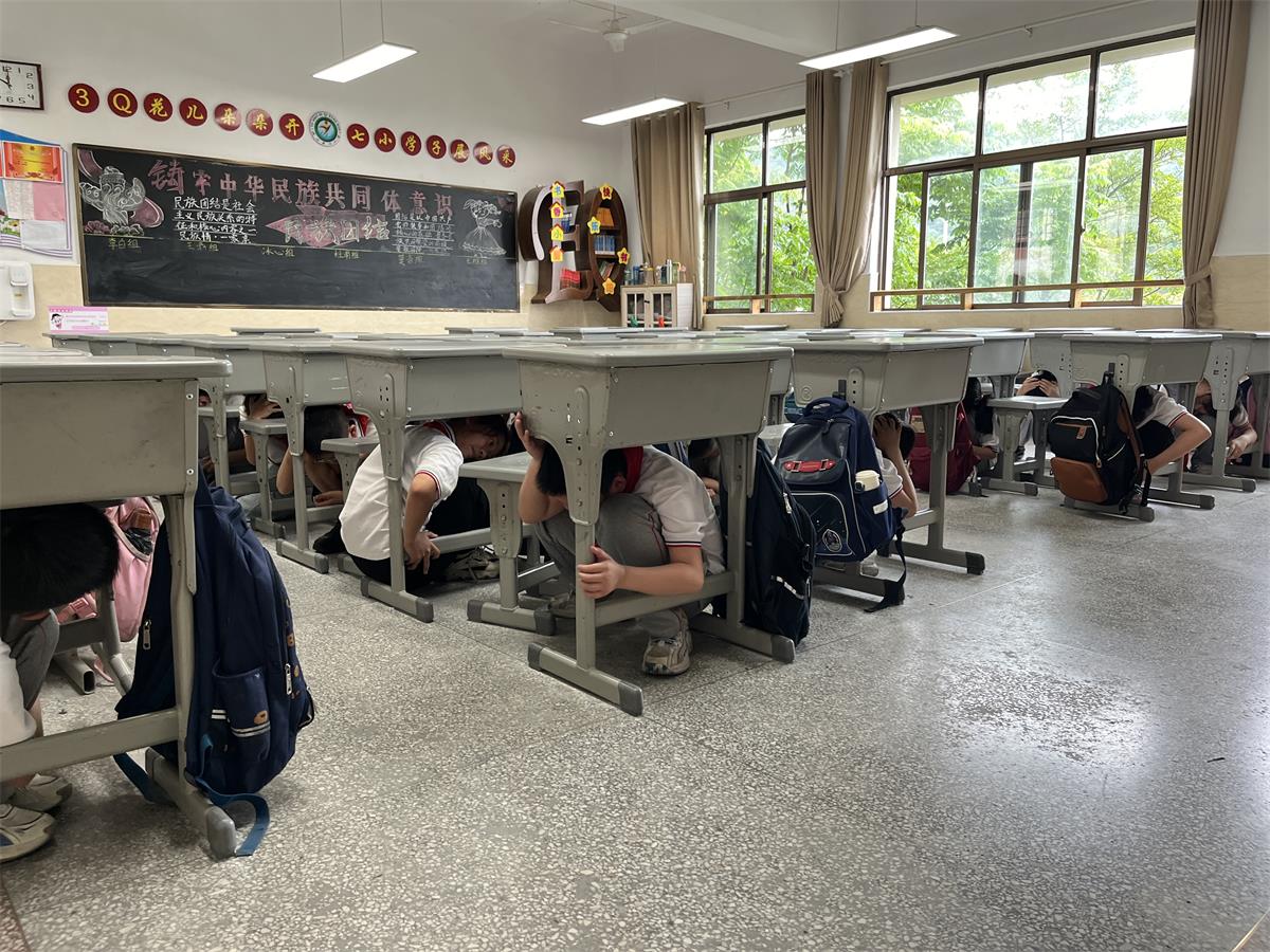 1715430793230215.jpg 2345_image_file_copy_2.jpg