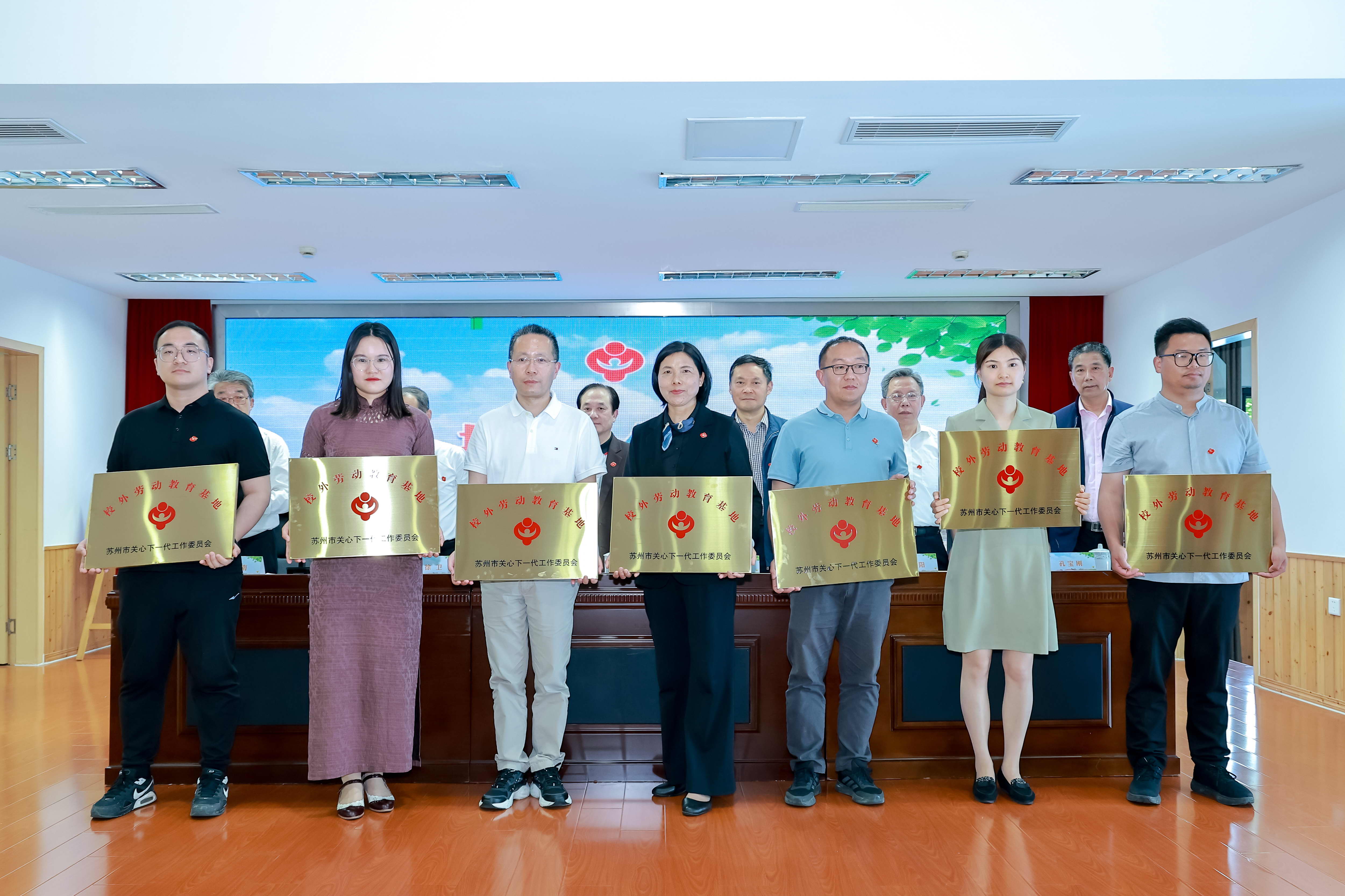 1715758977866803.jpg 4.JPG