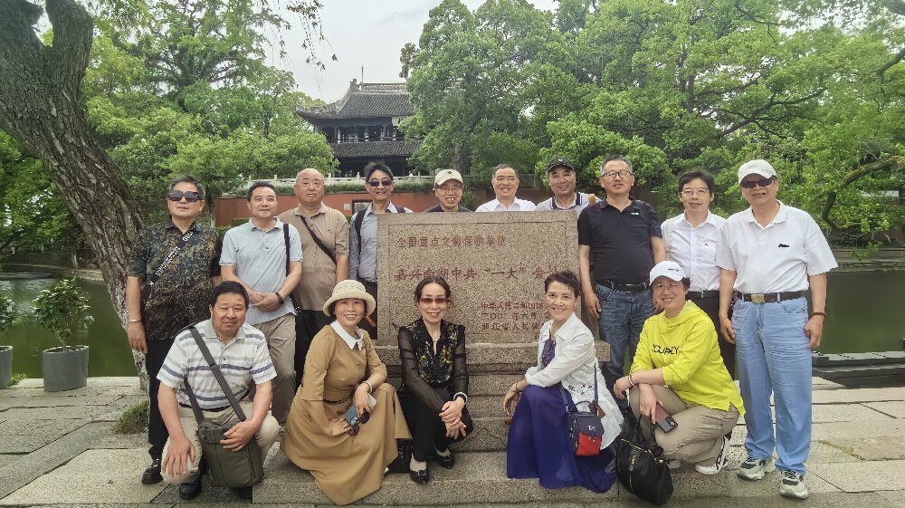 1716442031808509.jpg d93a45795cbc41714ed14f050cdc167.jpg