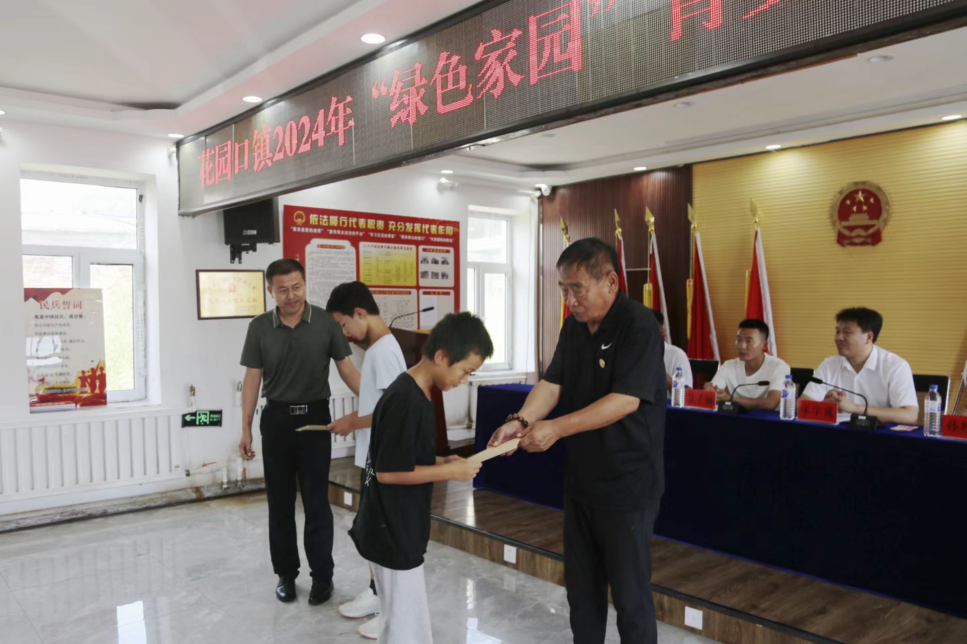 1724240214679393.jpg eed329f713f20b80758f538f8a40af3.jpg