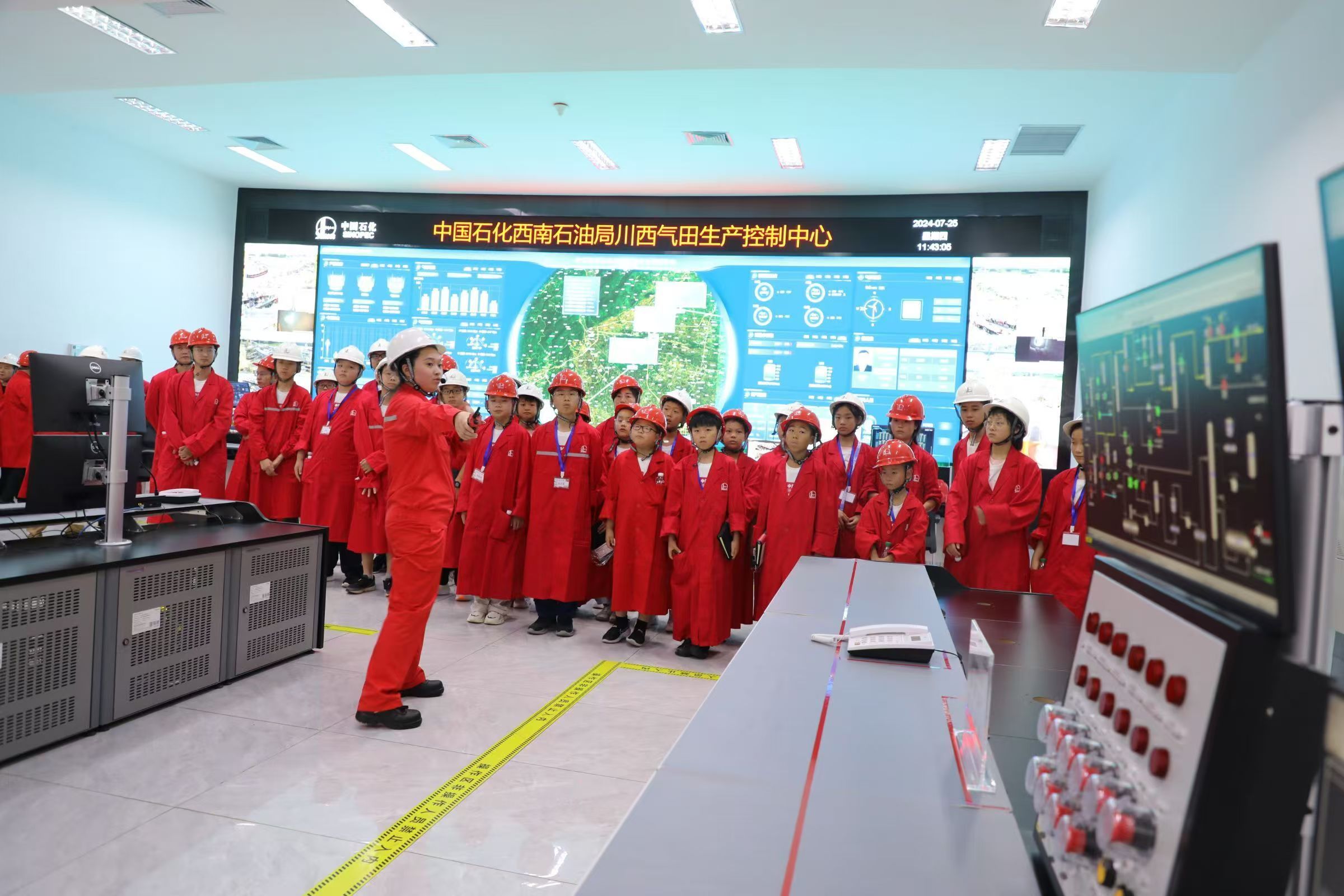 1725341168876681.jpg 4983c893a6de2e7229e0d953aa88ff2.jpg