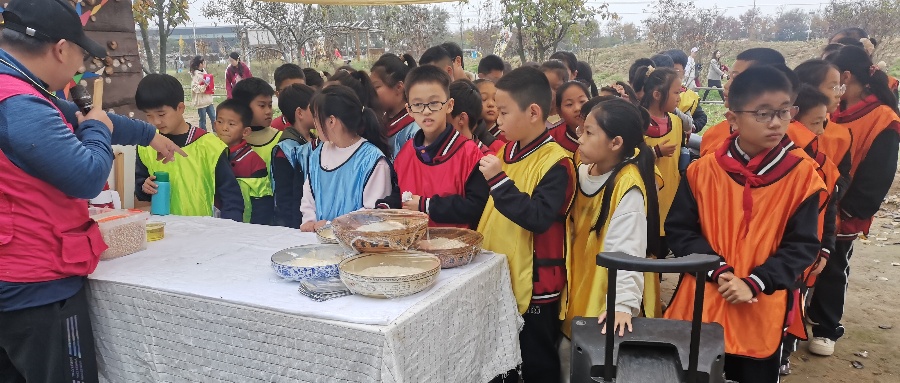 1731668159906727.jpg a8e02b9206b027ae67ebfb04b6bc3b9.jpg