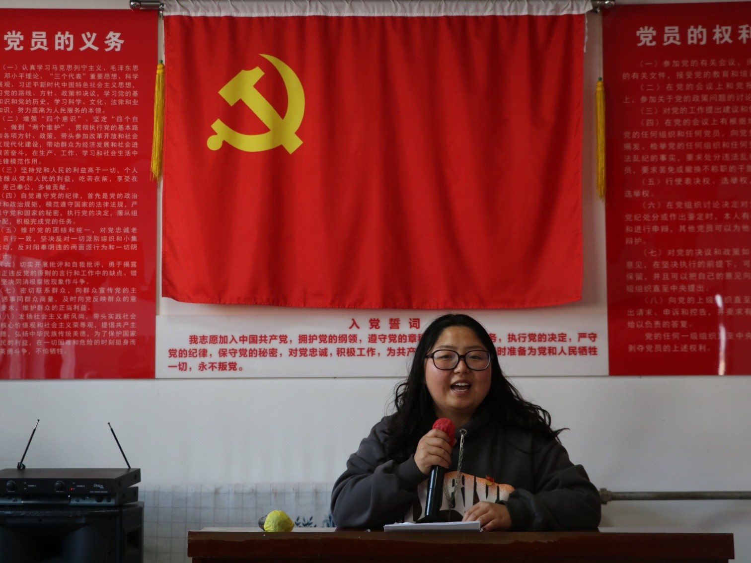 1739416633364215.jpg 元寶山區(qū)平莊城區(qū)街道旭日社區(qū)關(guān)工委元宵節(jié)活動照片1_副本.jpg