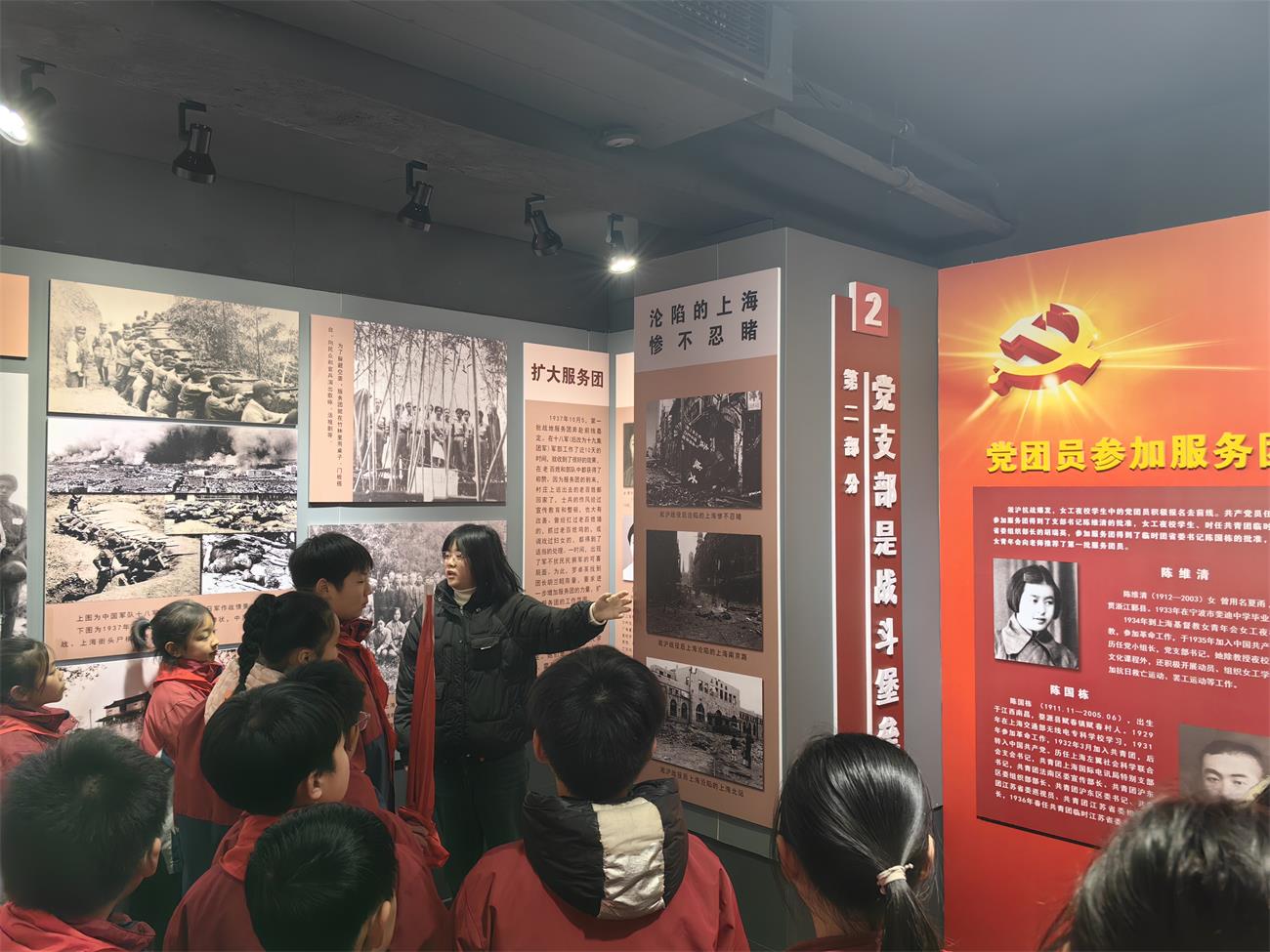 1741503105216174.jpg a3bc7c65ab92931ef837bab21b30076.jpg