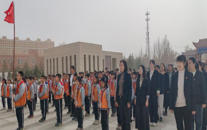 1743603924799184.png 圖片2.png