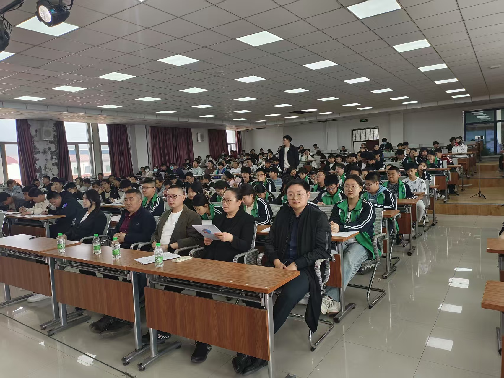 紅崗區(qū)關工委、八百坰司法所普法宣講及短劇演出活動 (3).jpg