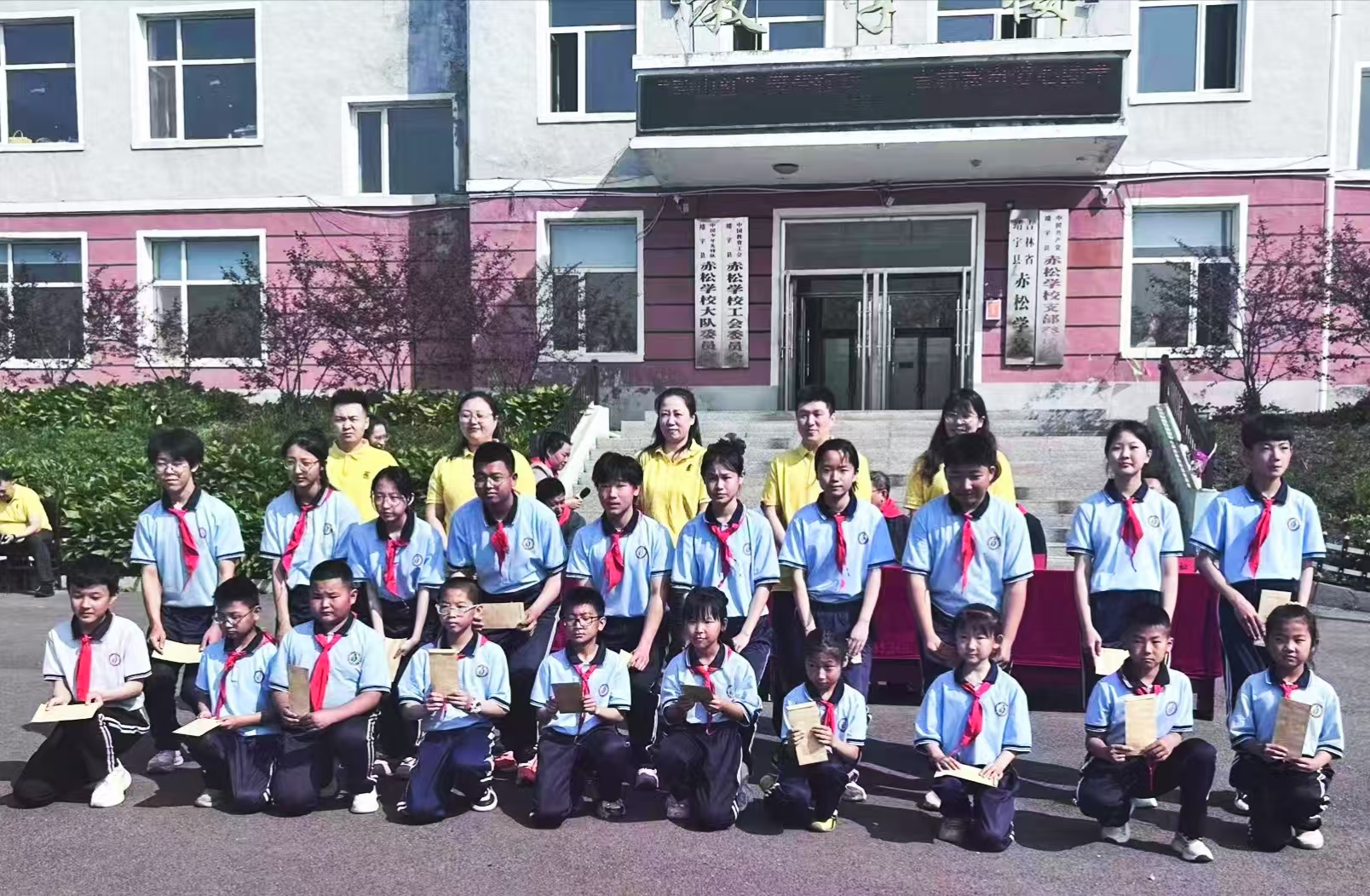 1748903163969751.jpg ad4cec9c74a0fa372339d22bc57b988.jpg