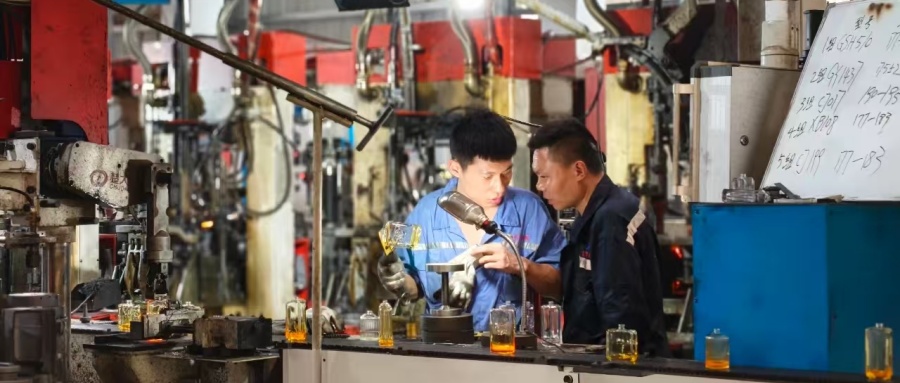 1749693801136015.jpg 01.jpg