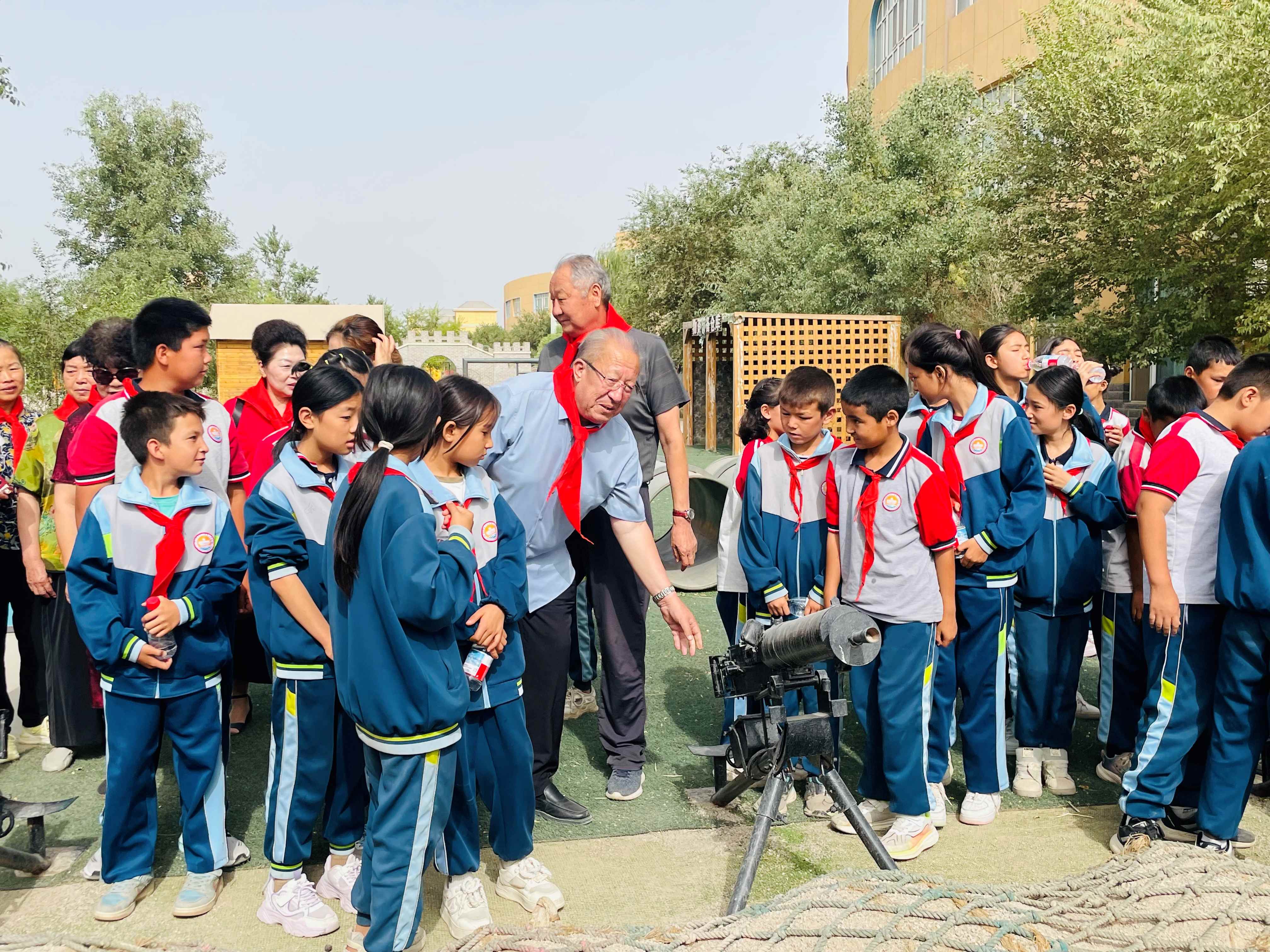 1751988632832645.jpg 4.jpg