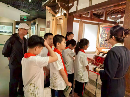 1754035775938989.png 圖片2.png