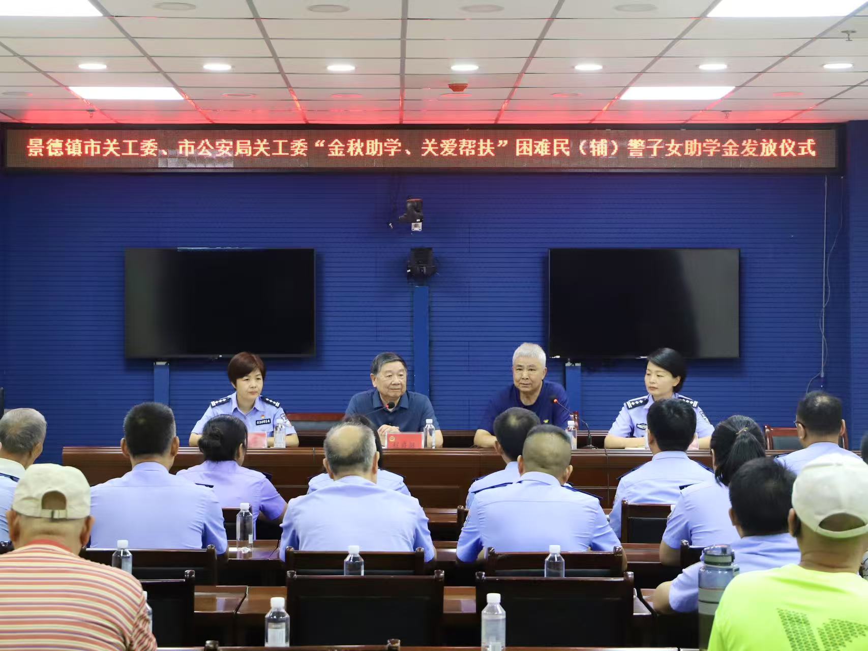 1755826803626564.jpg 994363f15bfd57adcb2bc49b3f8de685.jpg