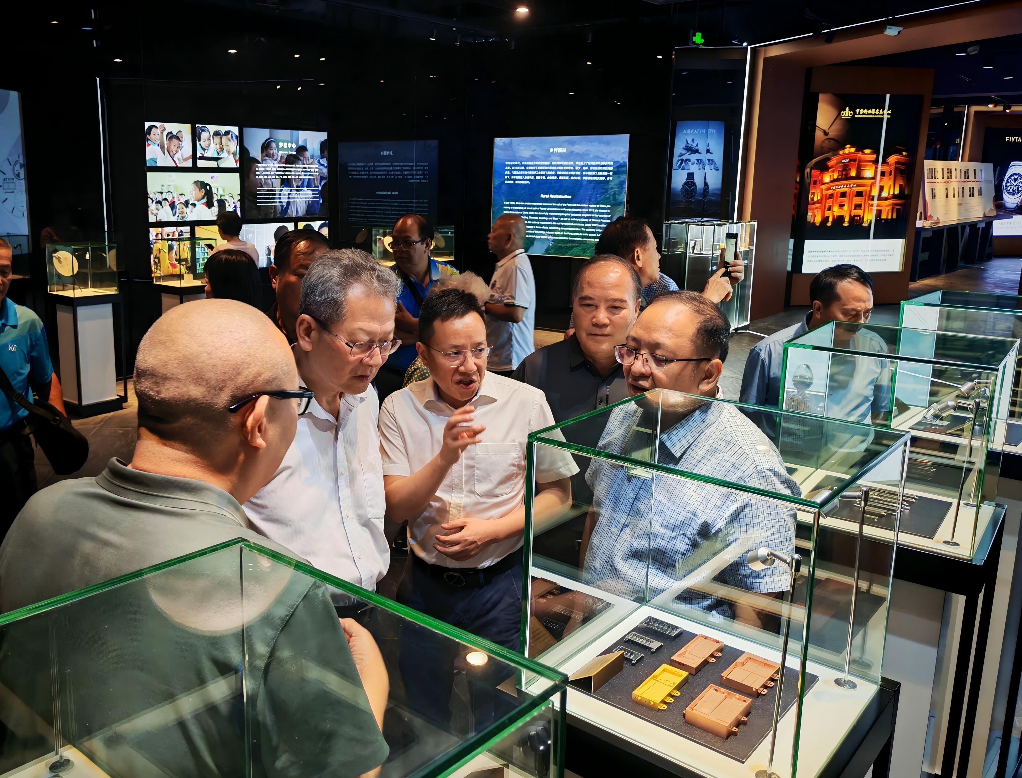 1756804326287645.jpg 6b0145e1118bac99c4977c4feb53c8fc_29560(1).jpg