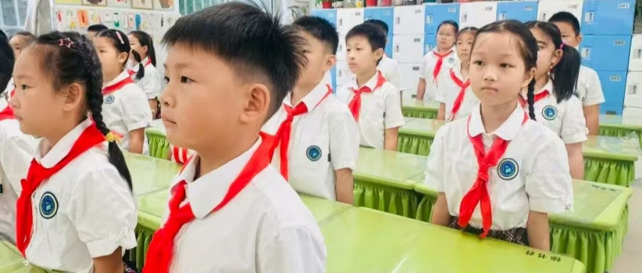 1756941335250754.jpg 03.jpg