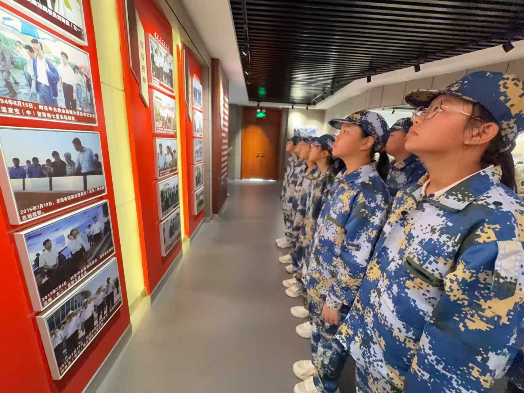 1757338215672559.jpg 002.jpg