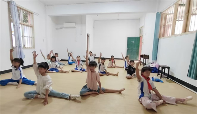 1757658539129291.jpg 4.jpg