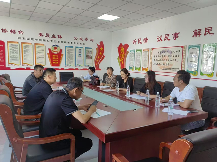 1759651223522110.jpg 西城街道王府社區(qū)酥餅含甜迎皓月 河燈煥彩慶中秋活動3_副本.jpg