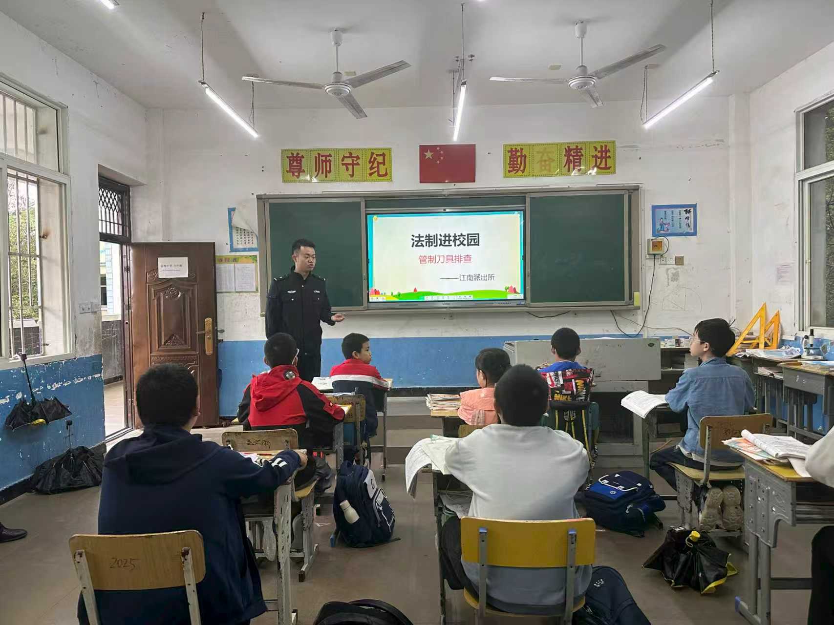 1760663745413972.jpg 埡4.jpg