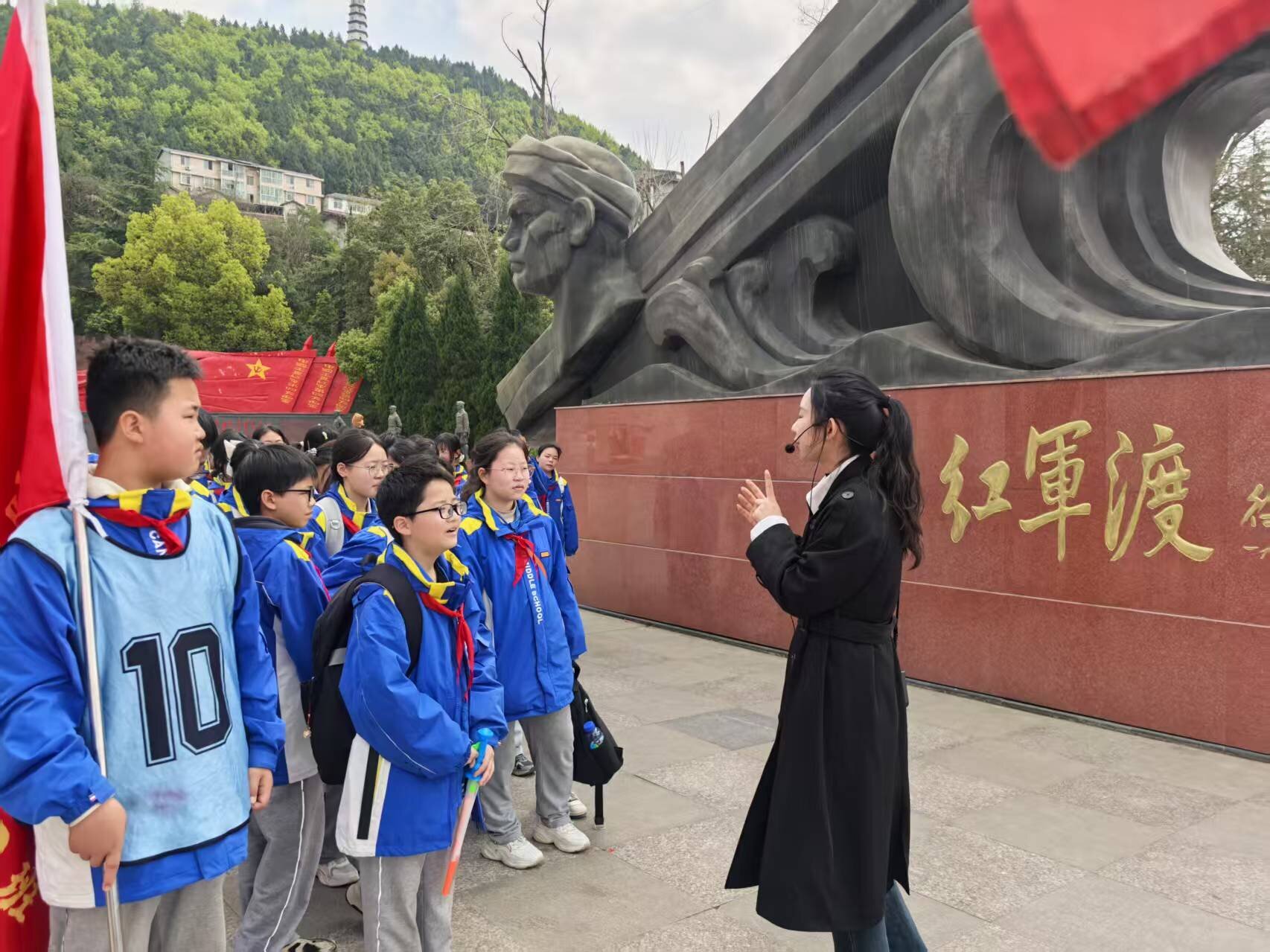 1760769586928353.jpg 紅7.jpg