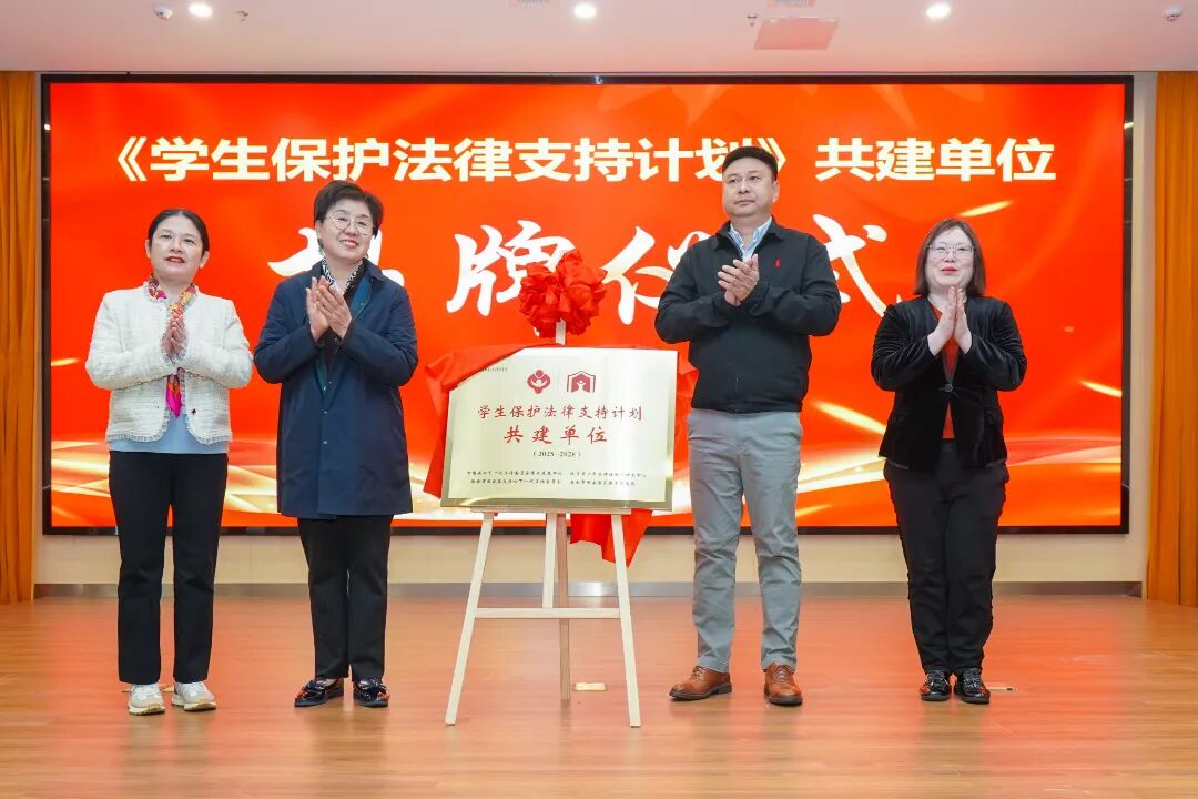 1761885132641792.jpg 23a47f8ce2c4b8e8d50ad0ebfbefe027.jpg