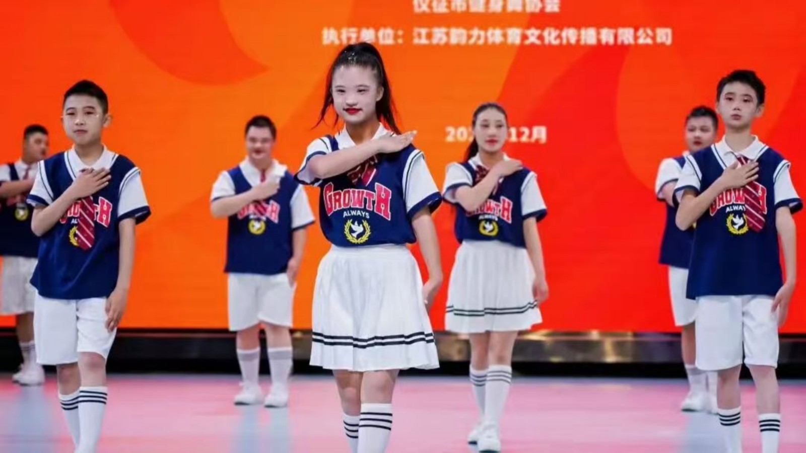 1765497839694018.jpg 01.jpg