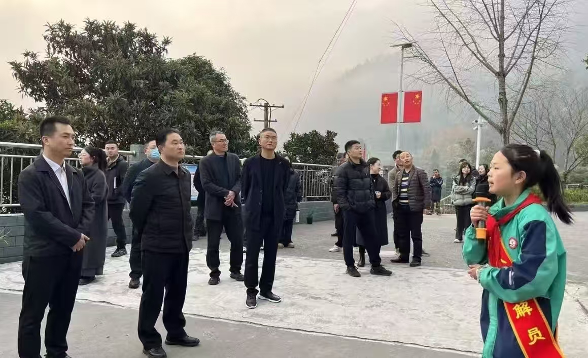 1765851685883635.jpg 8.jpg