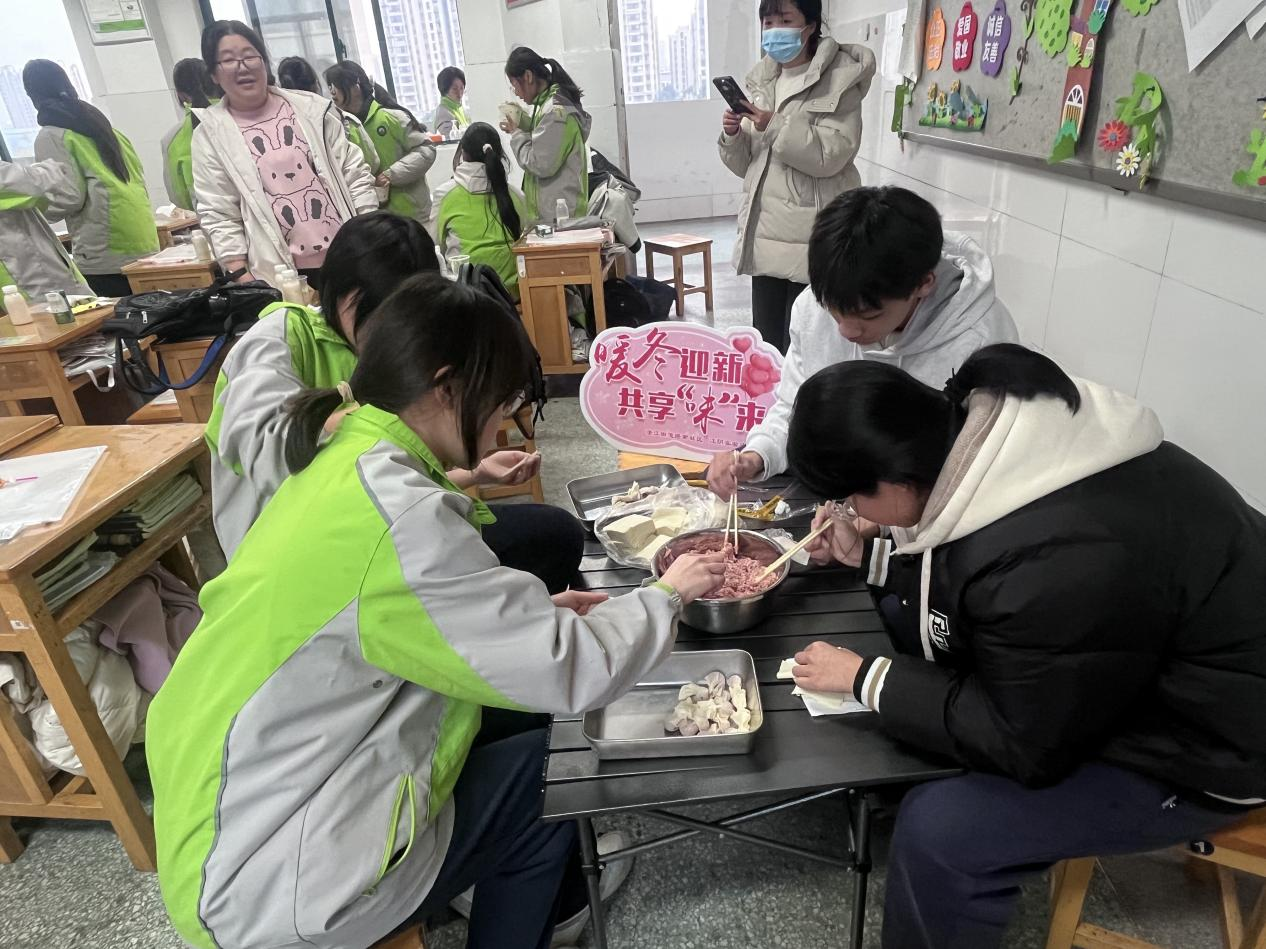 1767762647408097.png 圖片1.png塔.png