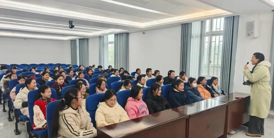 1768805712651400.jpeg 白節(jié)中學(xué)(1).jpeg