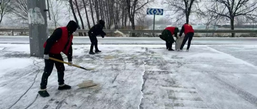 1768878195773122.jpg 01.jpg