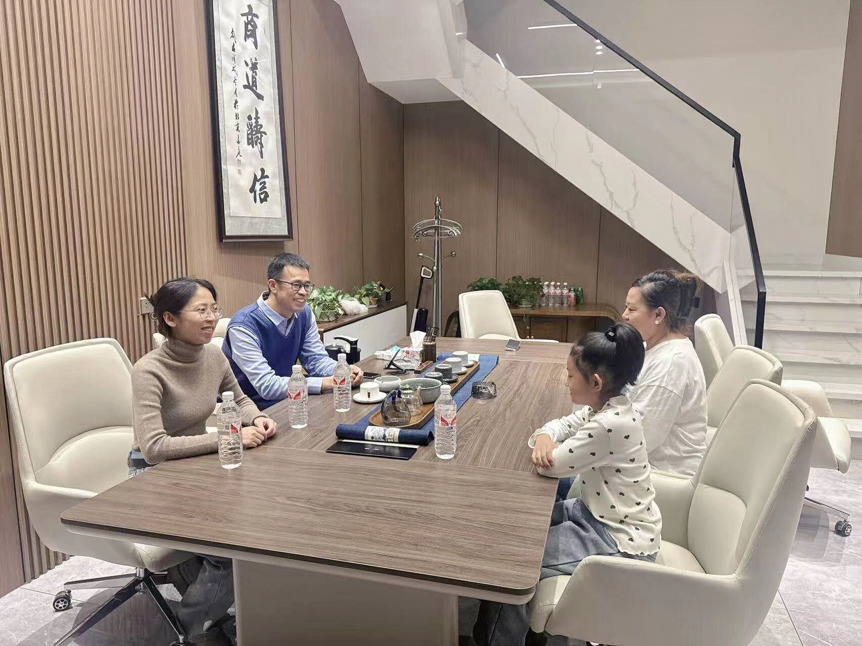 1769568877745912.jpg 4.jpg