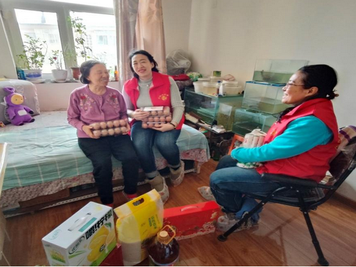 1769659003306507.png 新興辦春節(jié)送溫暖活動1_副本.png